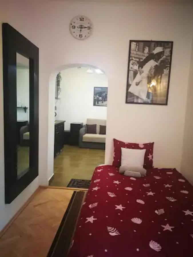 Apartament 6 Târgu-Mureş Esterno foto