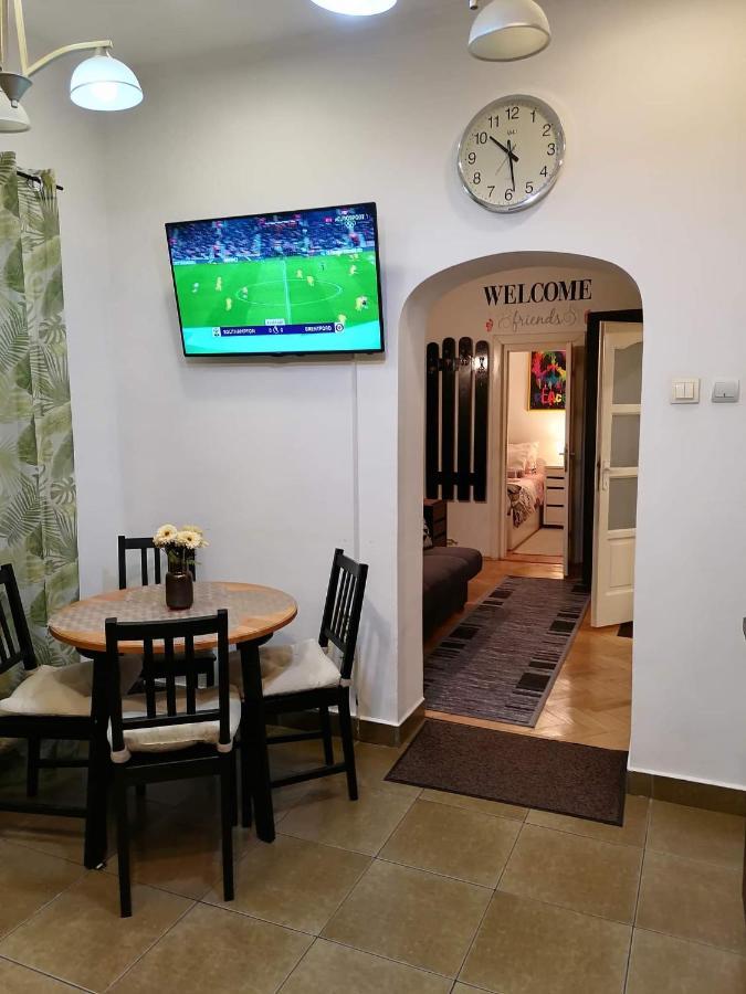 Apartament 6 Târgu-Mureş Esterno foto